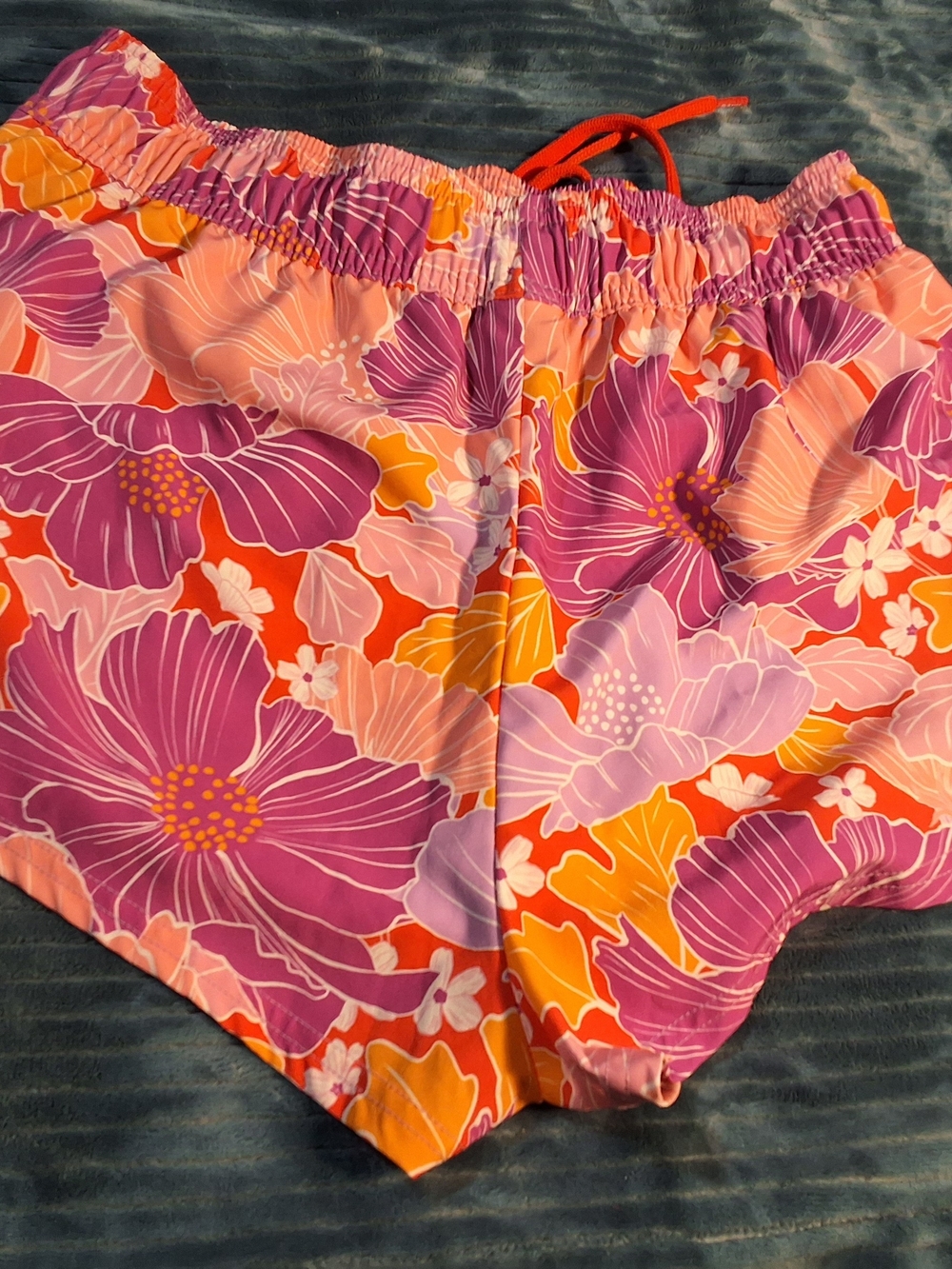 Roxy Floral Board Shorts Size Medium - Picture 2 of 4